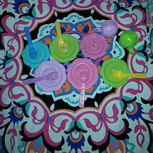 Toy dishes